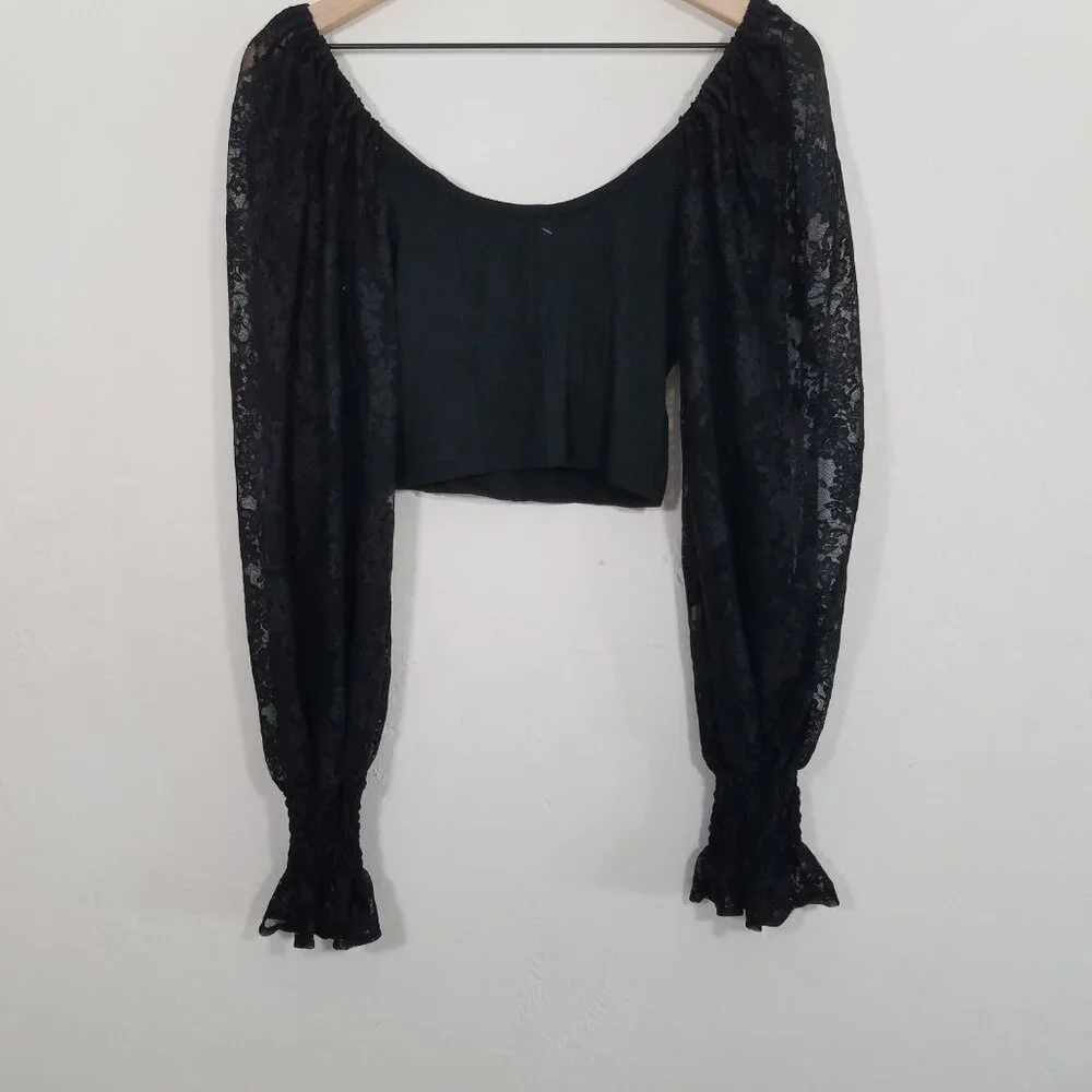 NWT Urban Outfitters Off the Shoulder Lace Long Sleeves Crop Blouse Top Black M